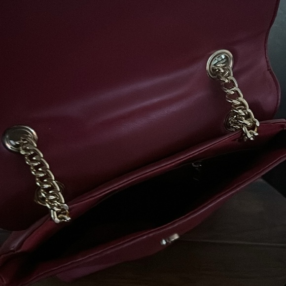 Red Bebe backpack - Picture 4 of 4